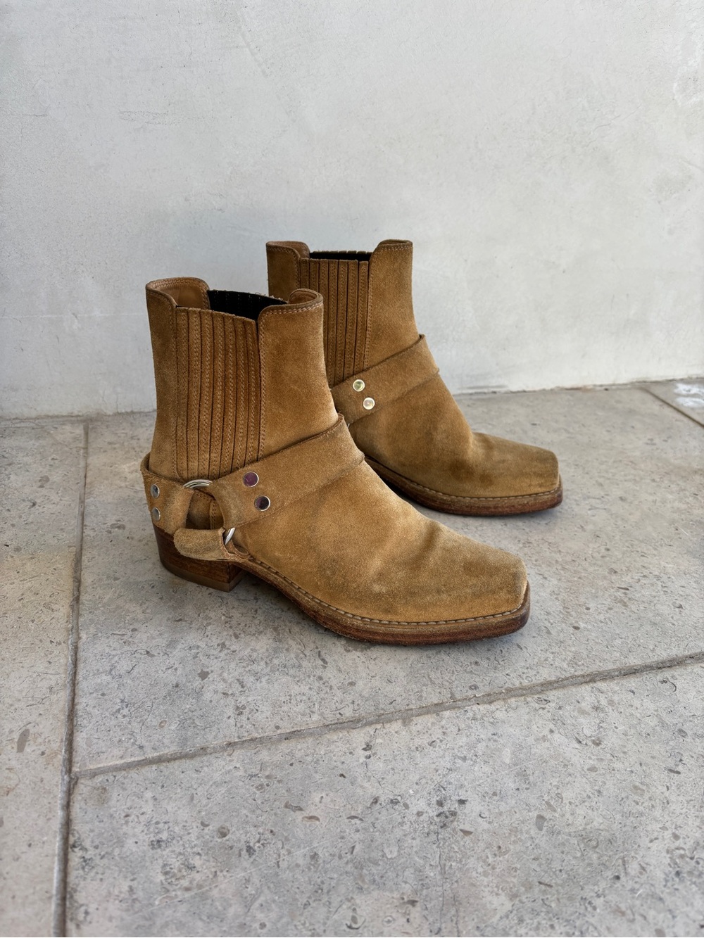 Women's Suede Heeled Ankle Boots in Tan